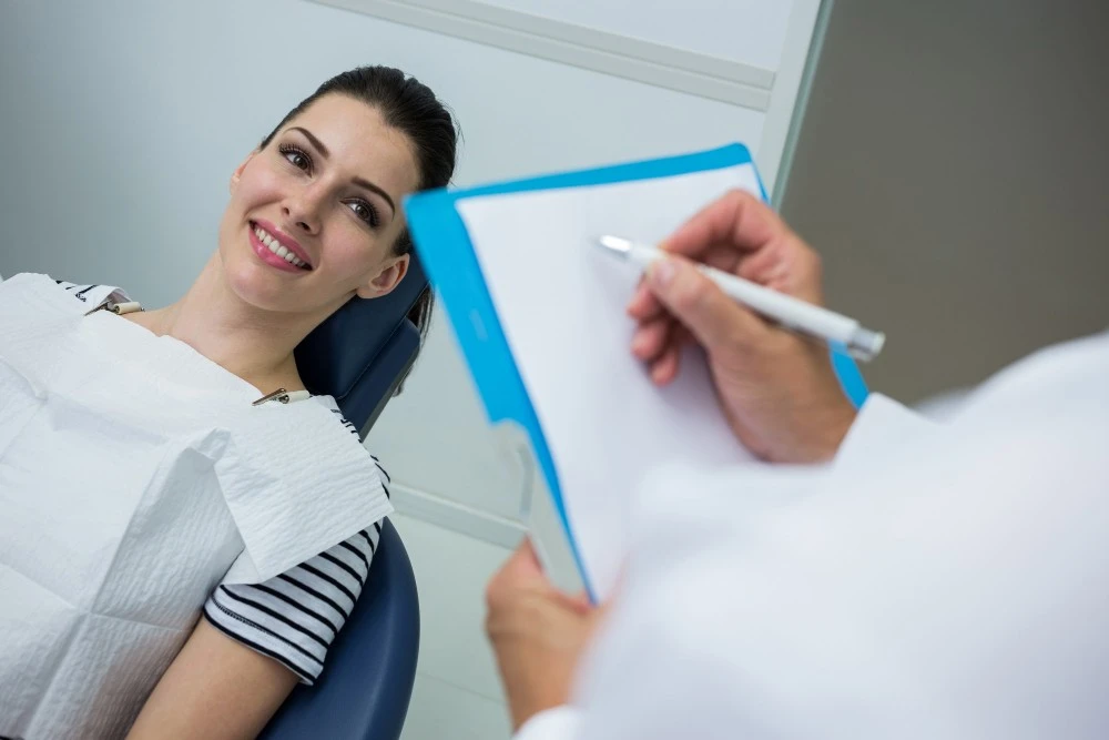 what happens during your first visit to the dentist